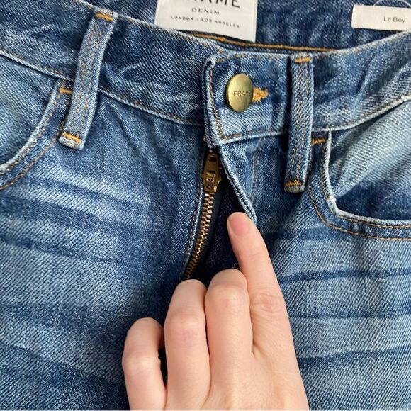 Frame Denim Le Boy Distressed Straight Leg Jeans in Kirkwall - Picture 5 of 9